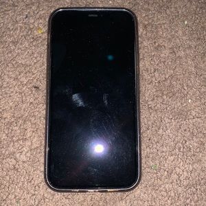 iPhone 12 for parts only won’t connect to anything Wi-Fi it SIM cards